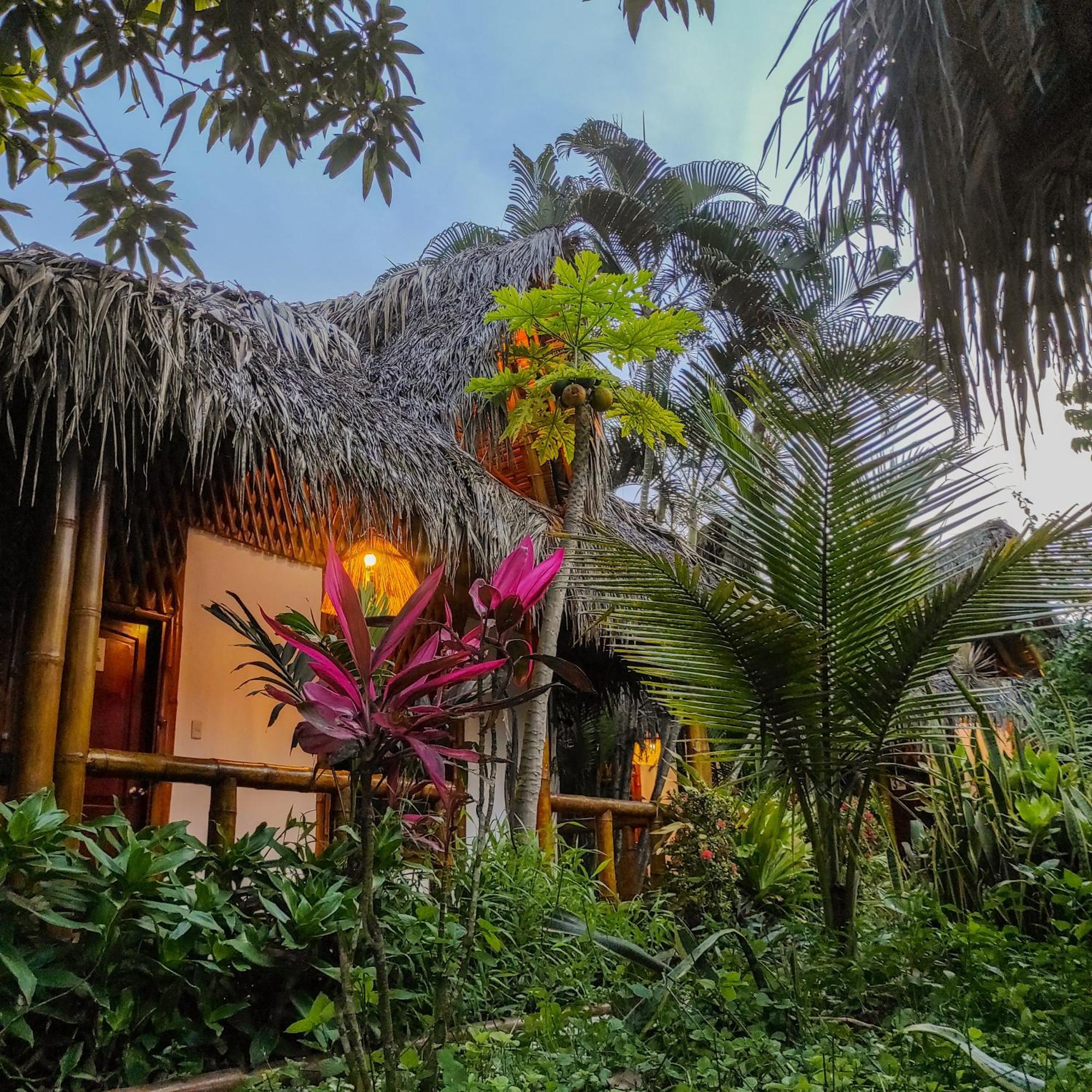 Montanita Cabanas Bagian luar foto